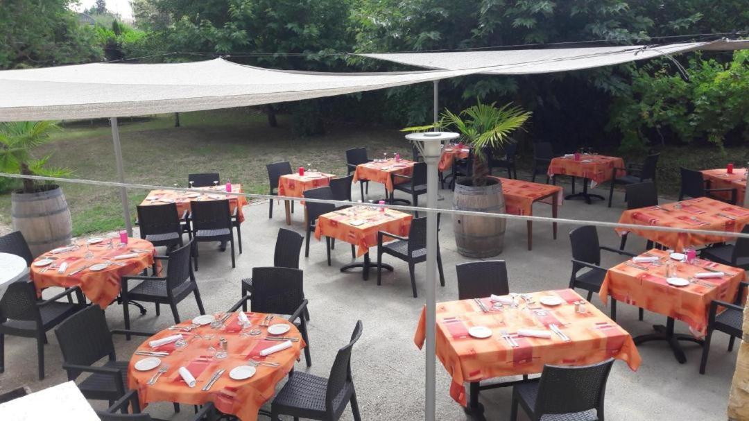 Logis Hotel La Bergerie Hotel 3 Etoiles Restaurant Savoureux Saint-Pierre-Lafeuille Exteriér fotografie